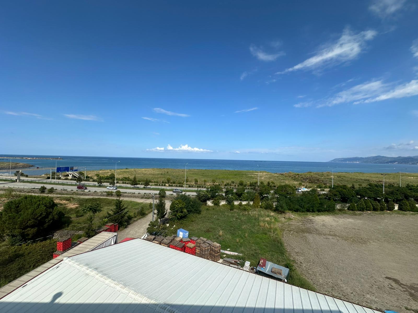 MABEL GAYRİMENKUL/ BEŞİKDÜZÜ FATİH MAH DENİZ MANZARALI DAİRE